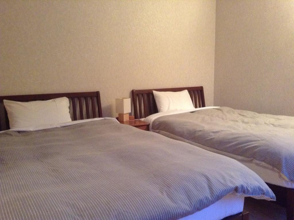 Etupirika Apartment คุตชาน ภายนอก รูปภาพ